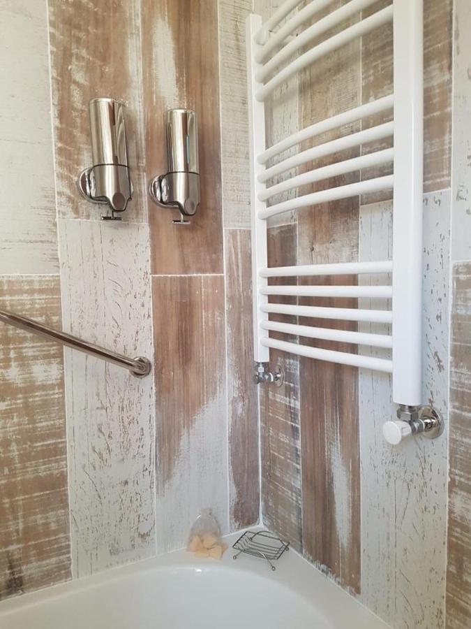 R&R Vibes Apartment Вила ла Ангостура Екстериор снимка
